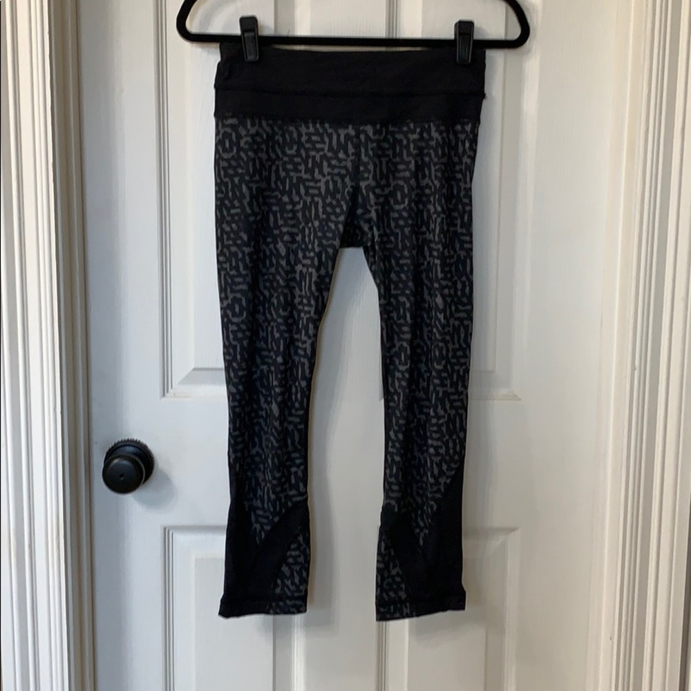 Excellent condition Lululemon capris